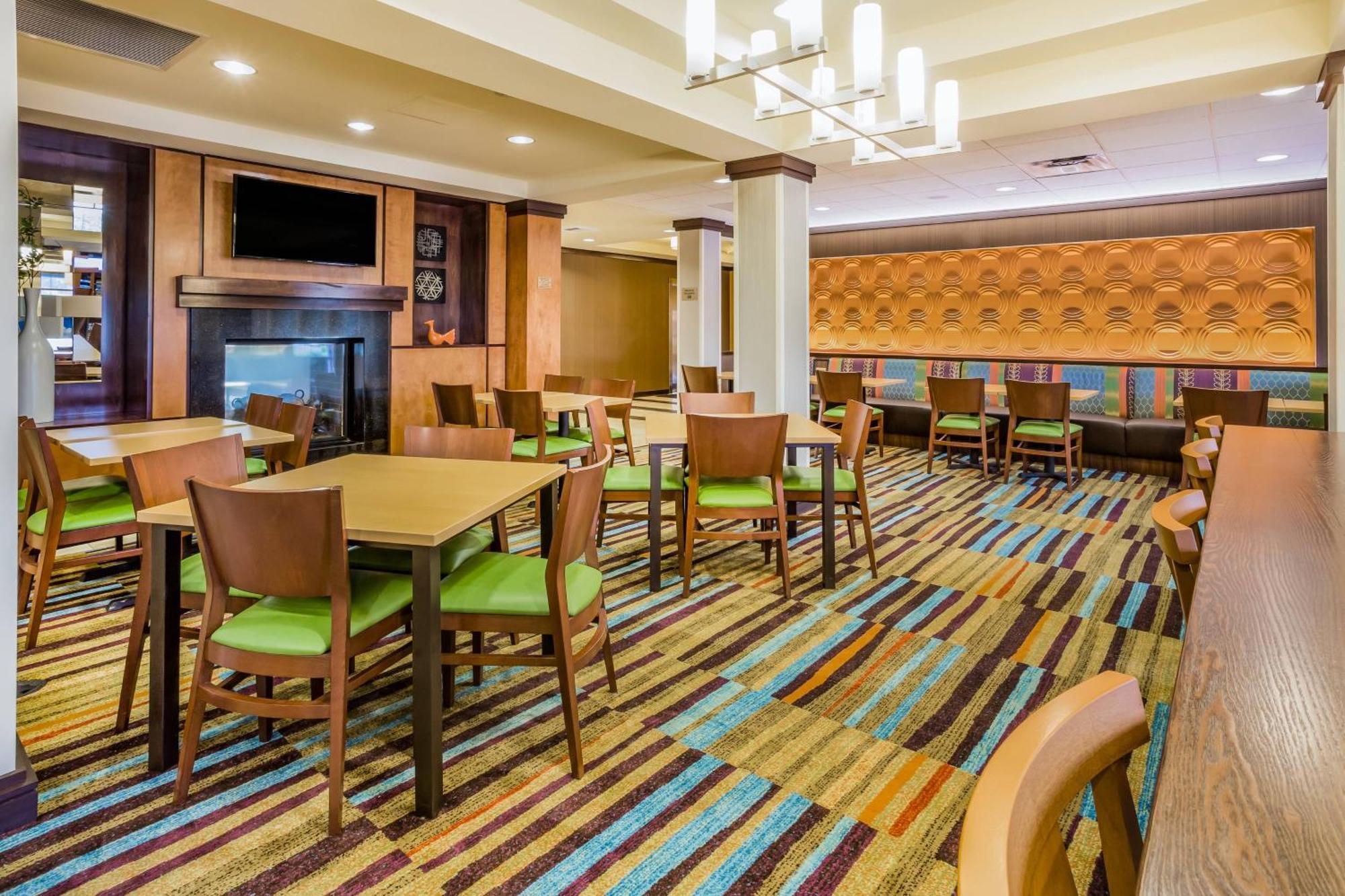 Fairfield Inn And Suites Turlock Bagian luar foto