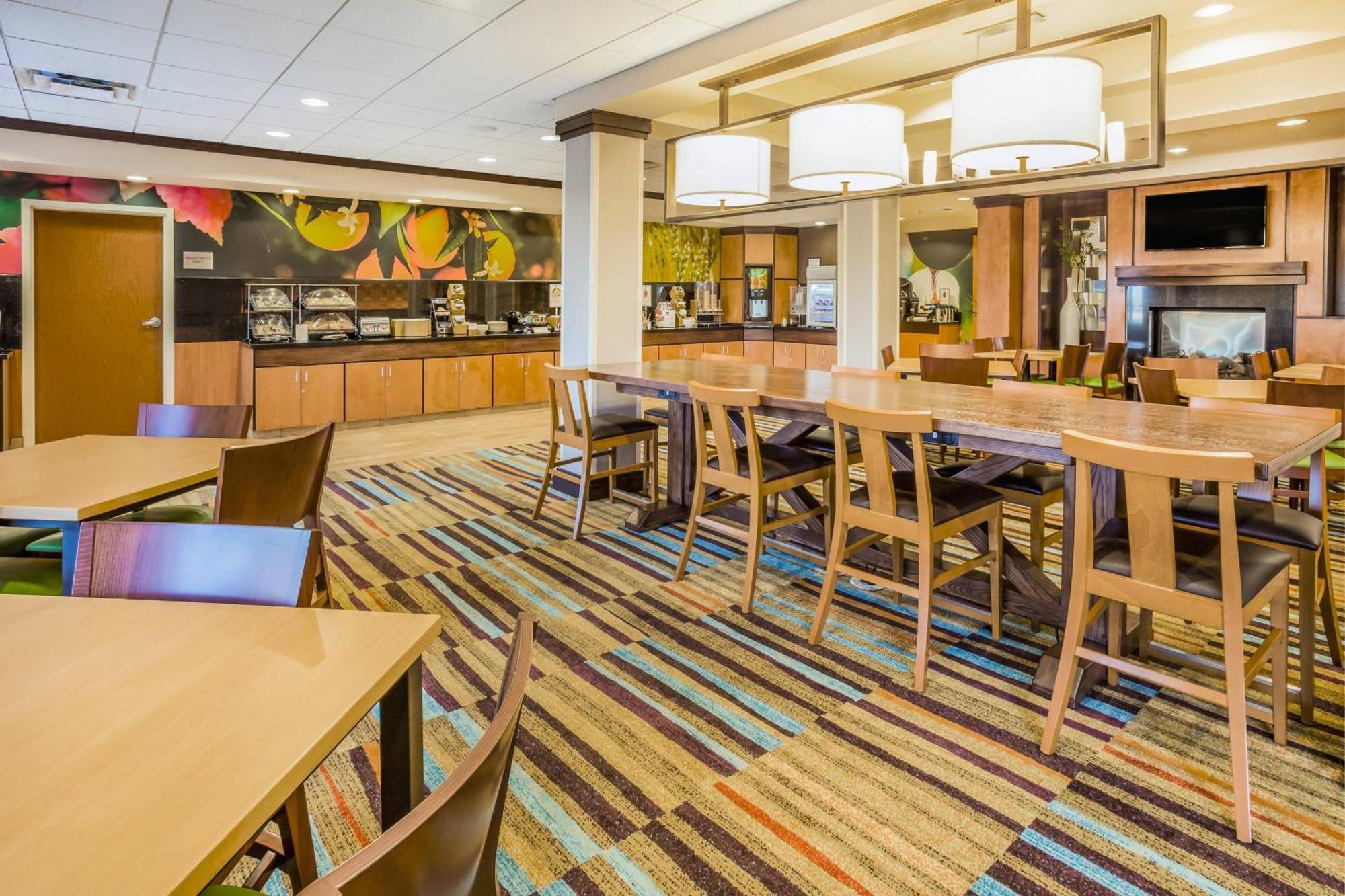 Fairfield Inn And Suites Turlock Bagian luar foto