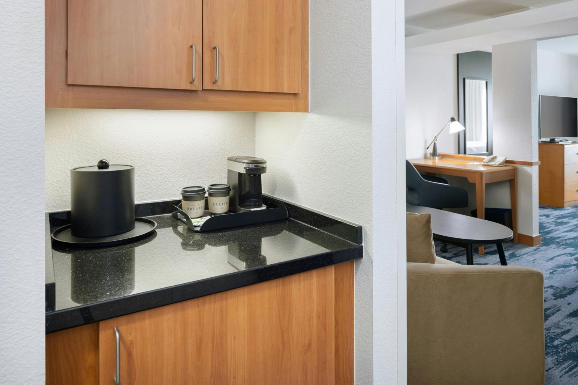 Fairfield Inn And Suites Turlock Bagian luar foto